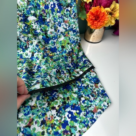 Ann Taylor women’s green flower dress, size 6, excellent new like condition - Picture 11 of 14